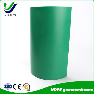 लंबे समय तक चलने वाले सुरक्षा के लिए ग्रीन जियोमेम्ब्रेन तापमान -70C-70C मोटाई 0.3mm-3.0mm