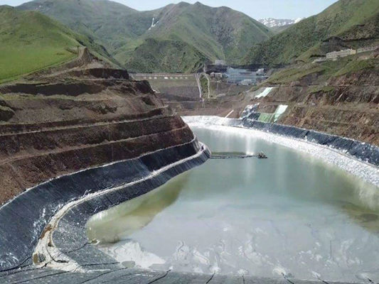 एसिड और क्षार प्रतिरोधी जियोमेम्ब्रेन लाइनर