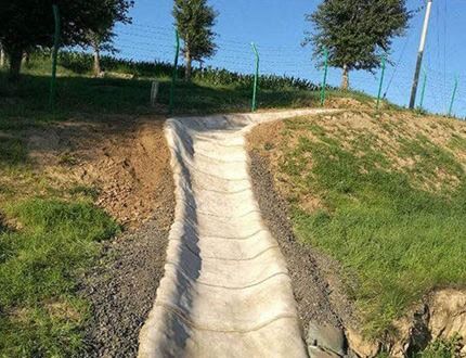 कठोर वातावरण के निर्माण के लिए 4 मीटर चौड़ाई के साथ संक्षारण विरोधी और उम्र बढ़ने विरोधी सीमेंट कंबल