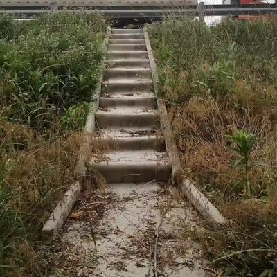 तेजी से निर्माण और ढलान सुरक्षा के लिए 4 मीटर चौड़ाई वाला फास्ट-क्योरिंग फ्लेक्सिबल सीमेंट ब्लैंकेट